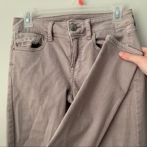 American Eagle Blush Colored Skinny Jeans